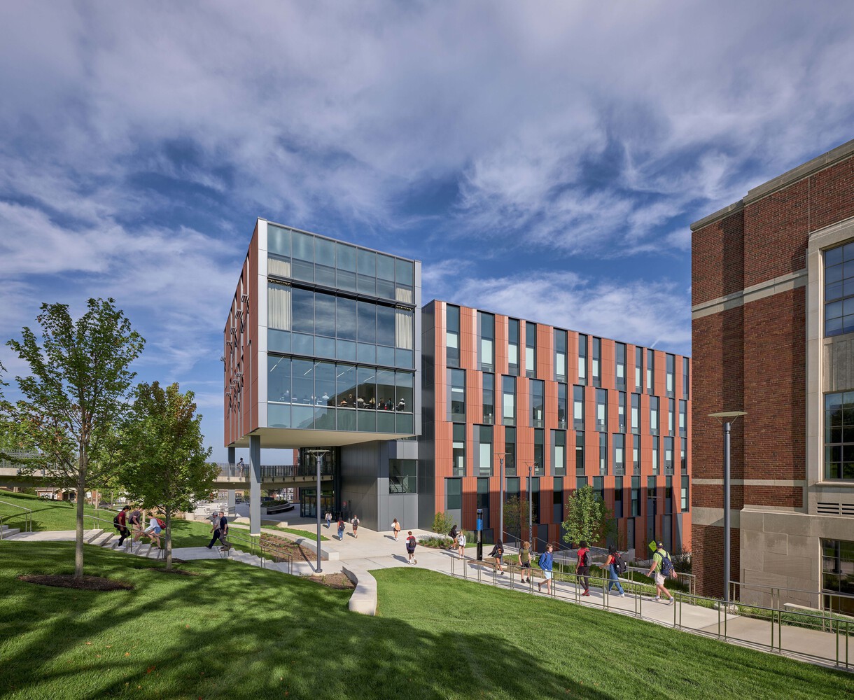 陶板构筑的知识殿堂