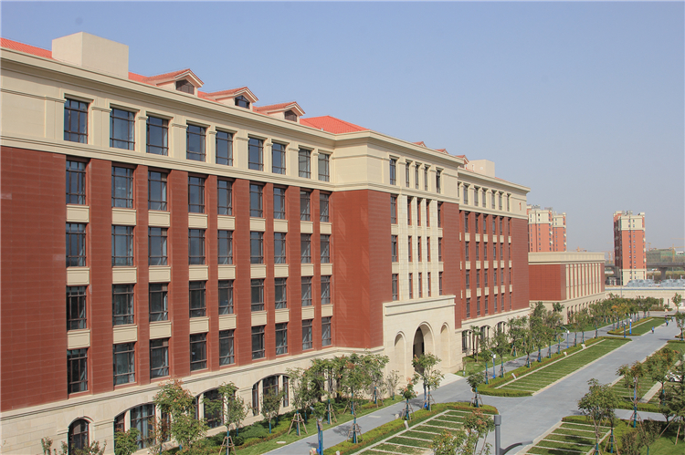 干挂陶板应用案例赏析-交通大学（西安）