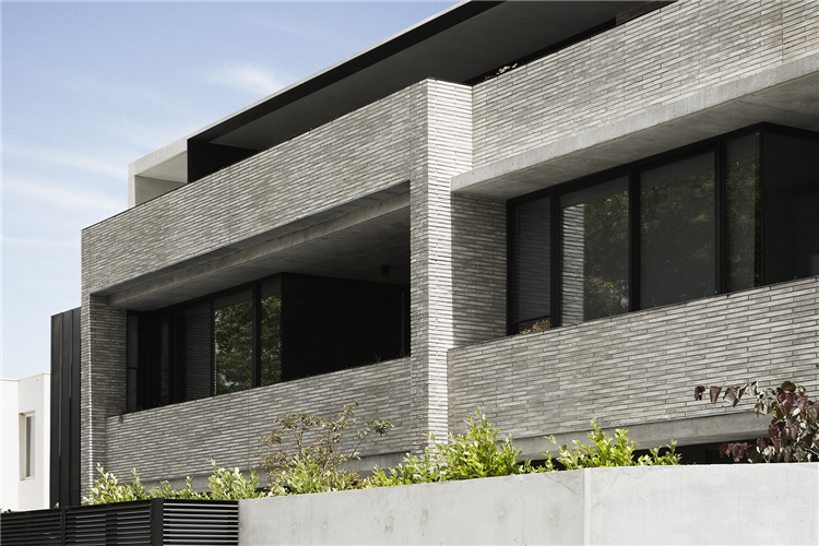 陶砖浅灰色做旧手工纹条形现代简约陶土幕墙砖atf841